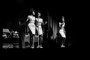 R And B Prints: Martha And The Vandellas At The Apollo