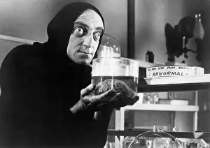 Screenwriter Prints: Marty Feldman as Igor in Young Frankenstein