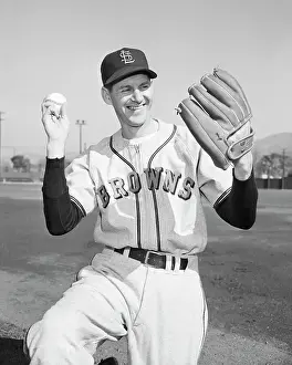 Burbank Prints: Marty Marion Posing W/Ball And Glove