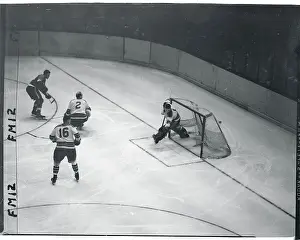 Marty Pavelich Scoring a Goal