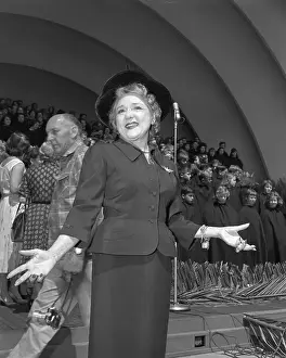 Mary Pickford Rehearsing at the Hollywood Bowl