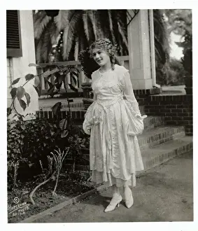 Mary Pickford Wearing White Dress