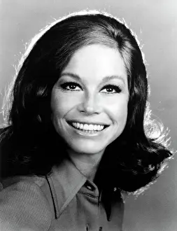 Shoulder Length Hair Prints: Mary Tyler Moore Smiling