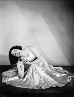 Delicate Prints: Mary Wigman Dancing