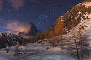 Images Dated 26th February 2012: Matterhorn looking from Zermatt