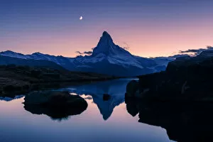 Images Dated 24th September 2017: Matterhorn reflection in Lake Stellisee at night