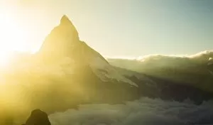 Images Dated 7th October 2016: Matterhorn Sunset