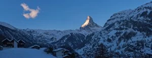 Images Dated 26th February 2012: Matterhorn from Zermatt