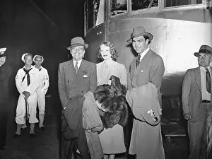 Lakehurst Prints: Max Schmeling, Douglas Fairbanks & Wife