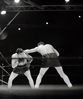 Max Schmeling Fighting Joe Louis
