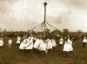 England Format Prints: Maypole Dancers
