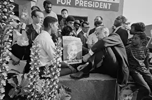 Watts Prints: Mccarthy Visits Watts