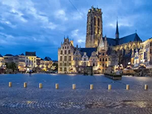 Images Dated 17th June 2011: Mechelen by Night