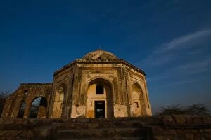 Images Dated 2nd February 2012: Mehrauli Archaeological park