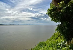 Images Dated 22nd December 2015: Mekong river Champasak Laos