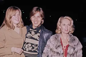 Huty36540 Prints: Melanie Griffith, Don Johnson & Tippi Hedren