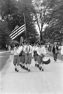 Fife Prints: Men in 1770s Clothes in Marching Band