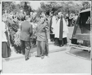 Funeral Prints: Men Carrying the Casket of Edsel Ford