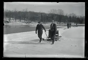 Peekskill Prints: Men Cutting Ice into Cakes