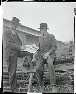 Arkansas Prints: Two Men Reading a Newspaper