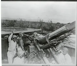 Hawaii Prints: Men Working Antiaircraft Gun
