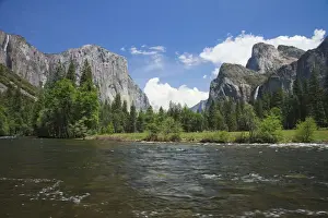 Merced River and El Capitan in Yosemite National Park