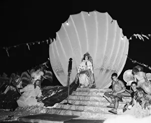 Long Beach Prints: Mermaid Queen Sitting on Throne