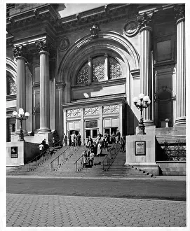 Lac0049 Prints: The Metropolitan Museum of Art In New York City, New York