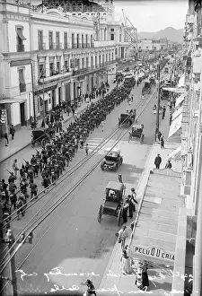 Revolution Prints: Mexican Federals Fleeing City