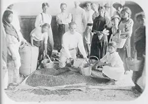 Veracruz State Prints: Mexicans Distributing Beans