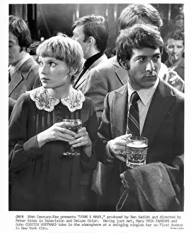 Mia Farrow And Dustin Hoffman In John And Mary