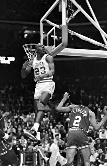 Michael Jordan Appears to be Walking on Air