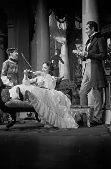 Stage Set Prints: Michael Redgrave