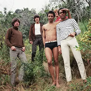 Michael Stuart, Ken Forssi, Arthur Lee, Bryan MacLean and Johnny Echols of Love