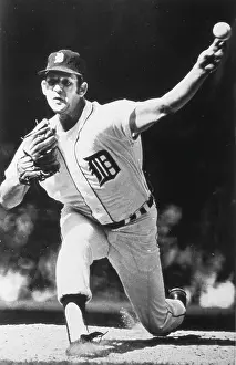 Arc0009435 Prints: Mickey Lolich In Action