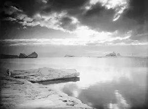 Iceberg Prints: The Midnight Sun
