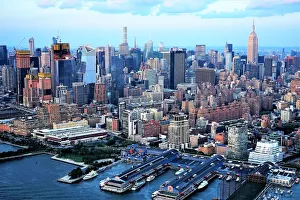 Jerry Trudell Aerial Photography Collection: Midtown Manhattan and the Chelsea piers