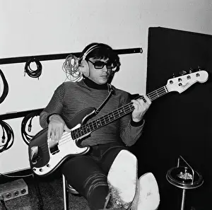 Bass Player Prints: Mike Vale