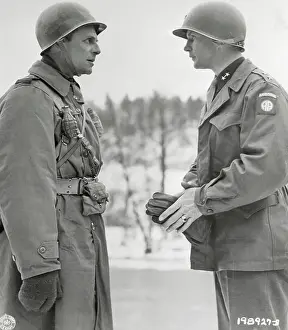 Military Generals Talking