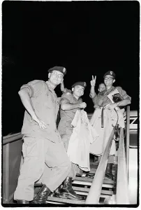 Special Forces Prints: Us Military Men On Way Home