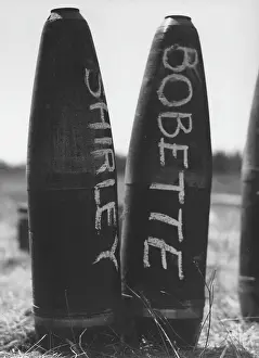 Huty 16961 Prints: Military Shells