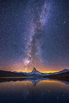 Images Dated 22nd October 2017: Milkyway at Stellisee lake with Matterhorn background