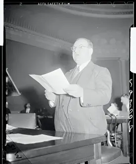 Milton Diamond Reading