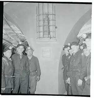 Lens Prints: Miners Standing Around Statue