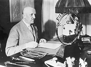 Minister of War Kurt von Schleicher