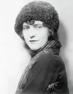 Miss New York Dorothy Hughes