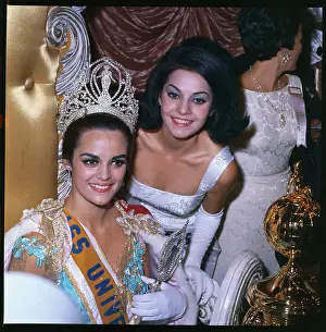 Miss Universe Marlene Schmidt and Other Finalists