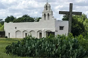 Images Dated 1st September 2015: Mission San Juan Capistrano: A World Heritage Site