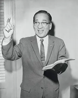 Mitsuo Fuchida Reading from Bible