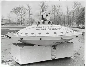 Allentown Prints: Model of a Flying Saucer from Santa